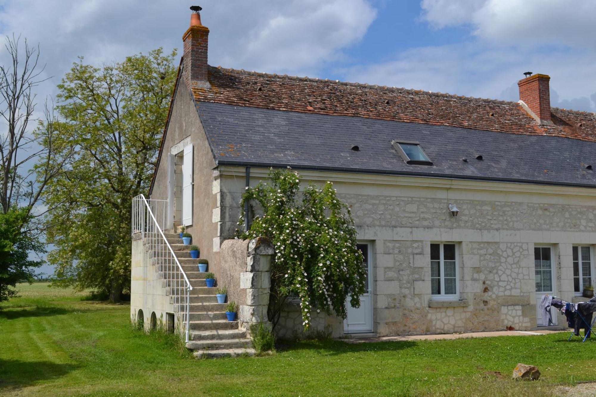 Escale A Villeperdue Chambre Neringa Saint-Épain Extérieur photo